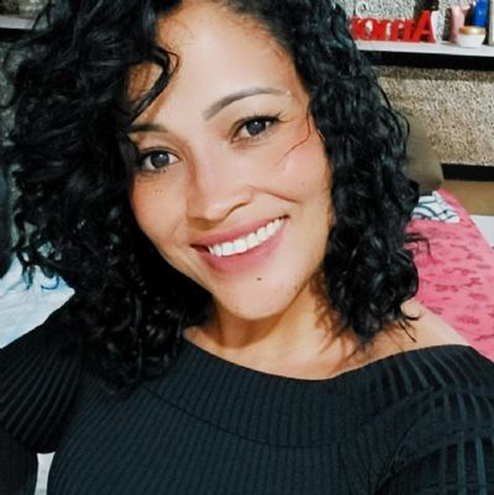 Ana Paula Batista tinha se separado do ex-marido em agosto — Foto: Arquivo pessoal