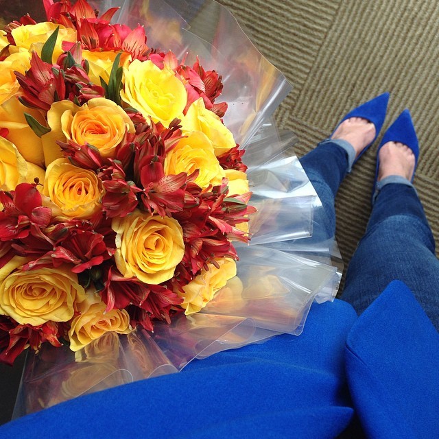 Marina ganha buquê de flores suspeito (Foto: Instagram)
