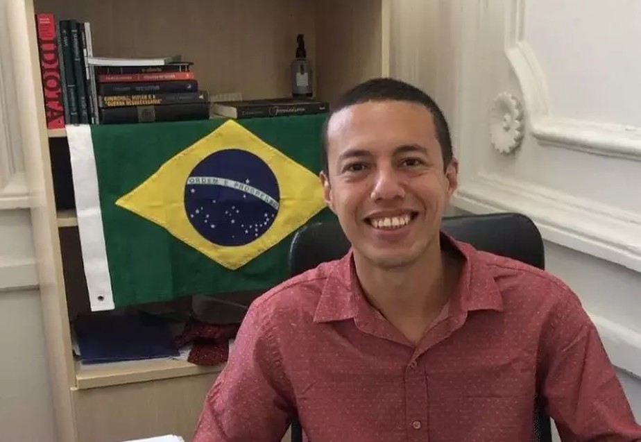 Douglas Gomes (PL-RJ), vereador de Niterói, foi condenado a 1 ano e 7 meses de prisão por crime de transfobia