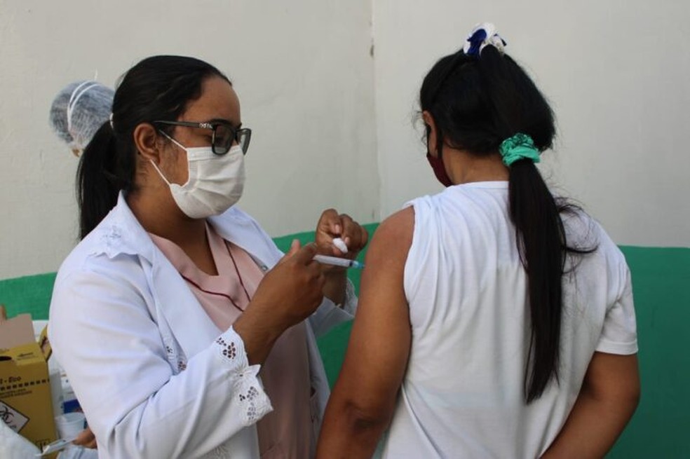 Detentas da Penitenciária Feminina são as primeiras a receber vacina contra a Covid-19 em Teresina — Foto: Divulgação/Secretaria de Justiça