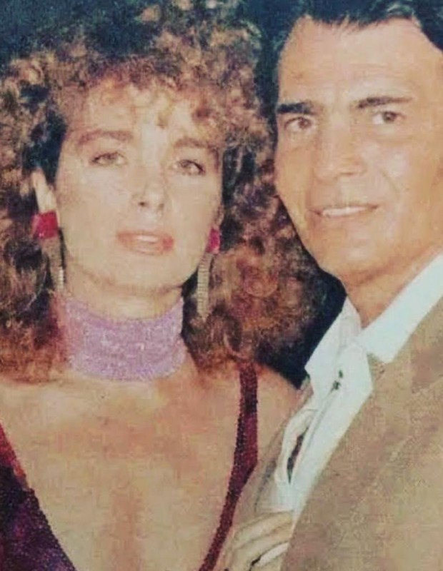 Isis de Oliveira e Tarcísio Meira em Roque Santeiro (Globo, 1985) (Foto: Reprodução)