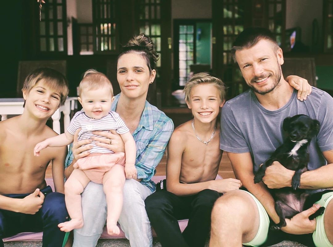 Rodrigo Hilbert e família (Foto: Reprodução Instagram)