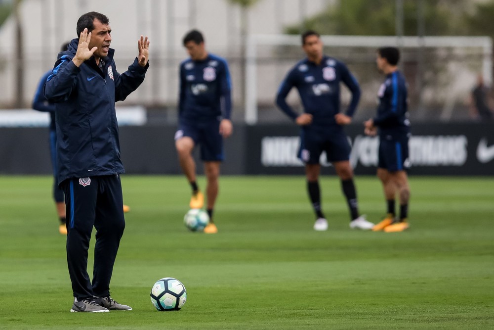 Nem na Série B! Corinthians busca menor número de derrotas no século