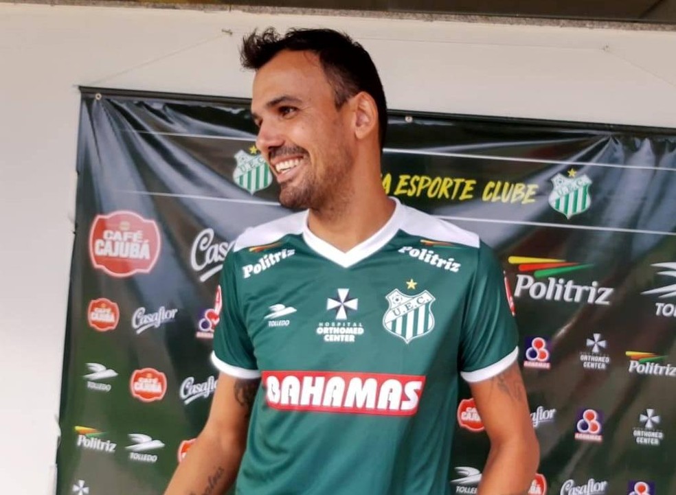 Campeão pelo Fluminense em 2010, goleiro Rafael era o titular da meta do Uberlândia no Mineiro até a parada — Foto: UEC/Divulgação