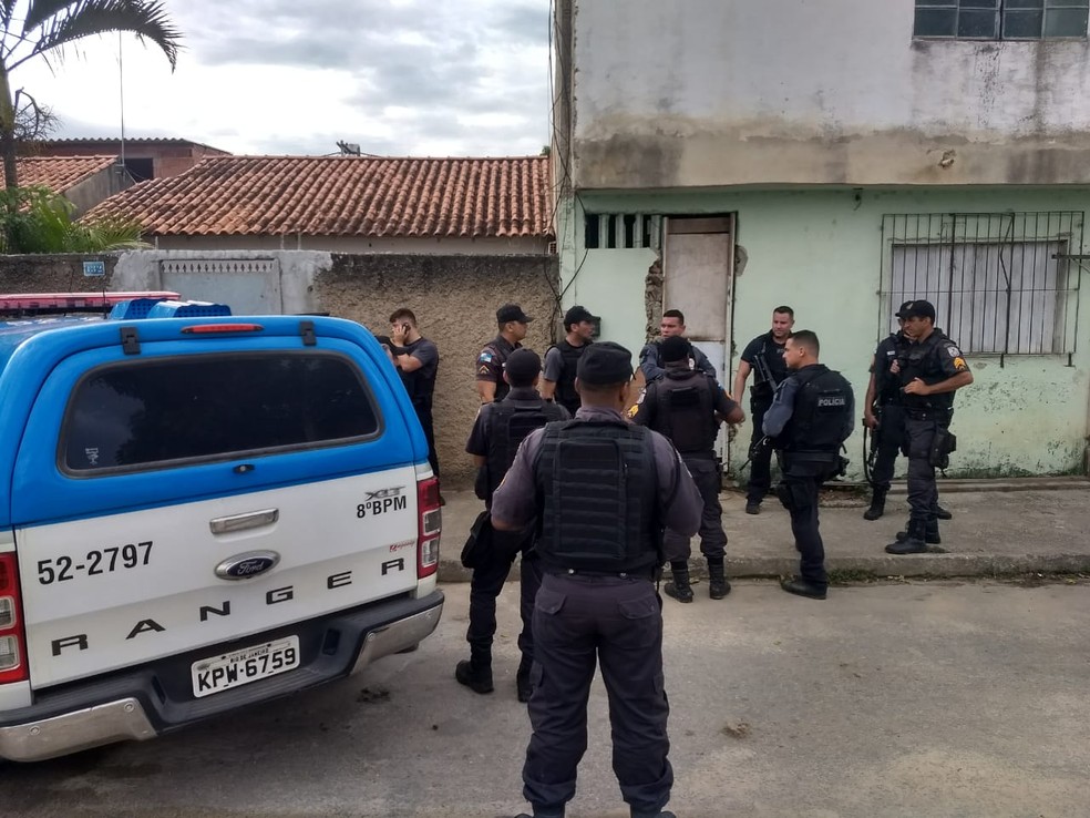 OperaÃ§Ã£o contra traficantes de armas e drogas em Campos â€” Foto: ClÃ©ber Rodrigues/Inter TV