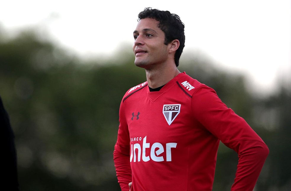 Anderson Martins foi contratado do Vasco nesta temporada (Foto: Rubens Chiri / saopaulofc.net)