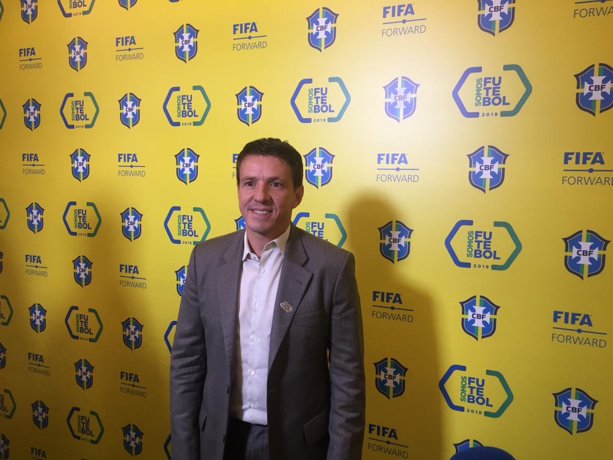 Resultado de imagem para Juninho Paulista Ã© o novo coordenador da seleÃ§Ã£o brasileira