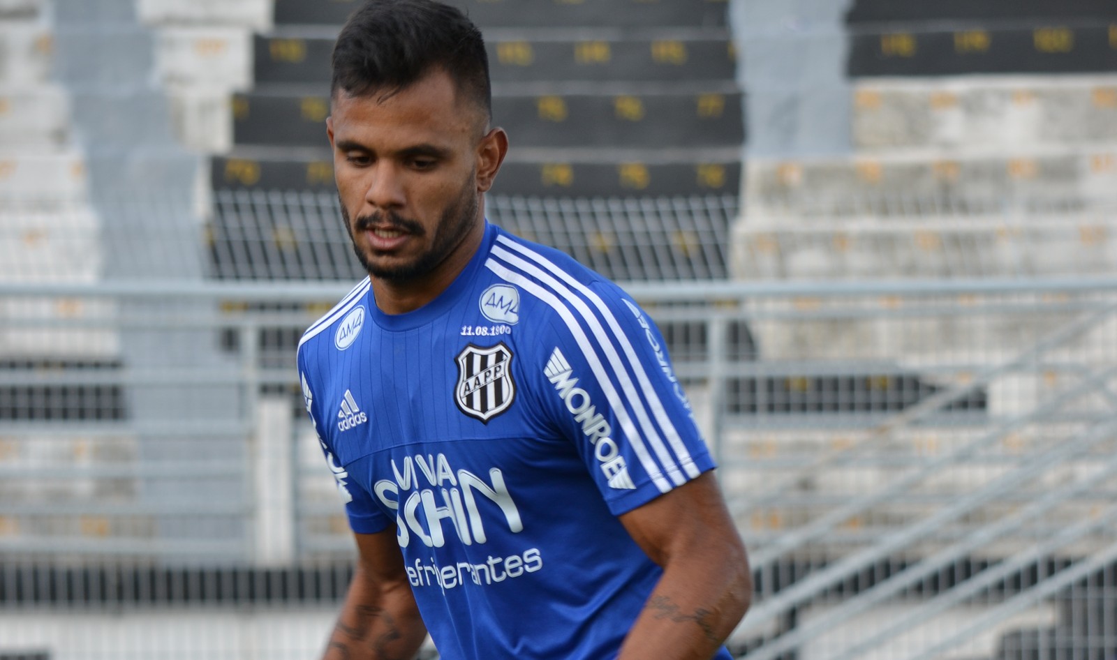 Bob diz que irá cumprir contrato com a Ponte e encerra novela com o São Paulo