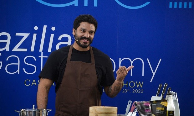 Thiago Castanho, chef de cozinha paraense na Expo Dubai (Foto: Tomaz Silva / Agência Brasil)