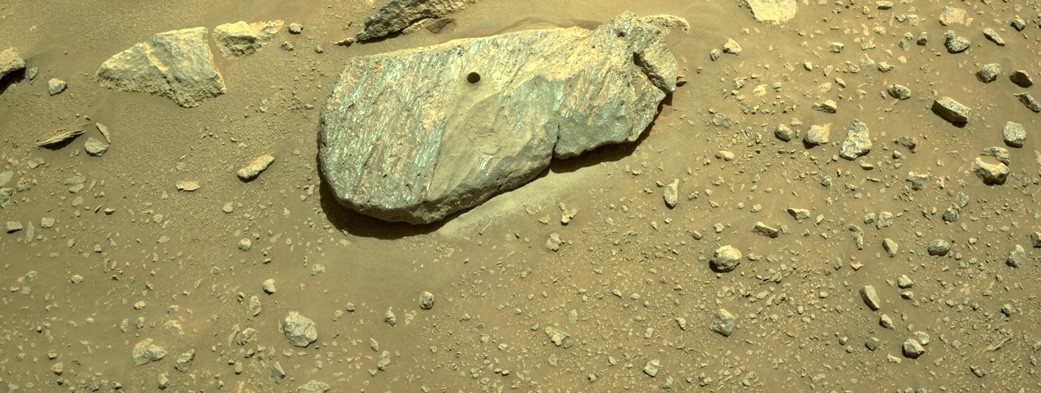 Perseverance perfura e coleta amostra de rocha de Marte pela primeira vez (Foto: NASA/JPL-Caltech)