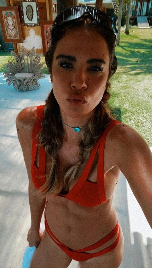 Luciana Gimenez curte folga em casa luxuosa com diárias de R$ 12 mil (Foto: Instagram)