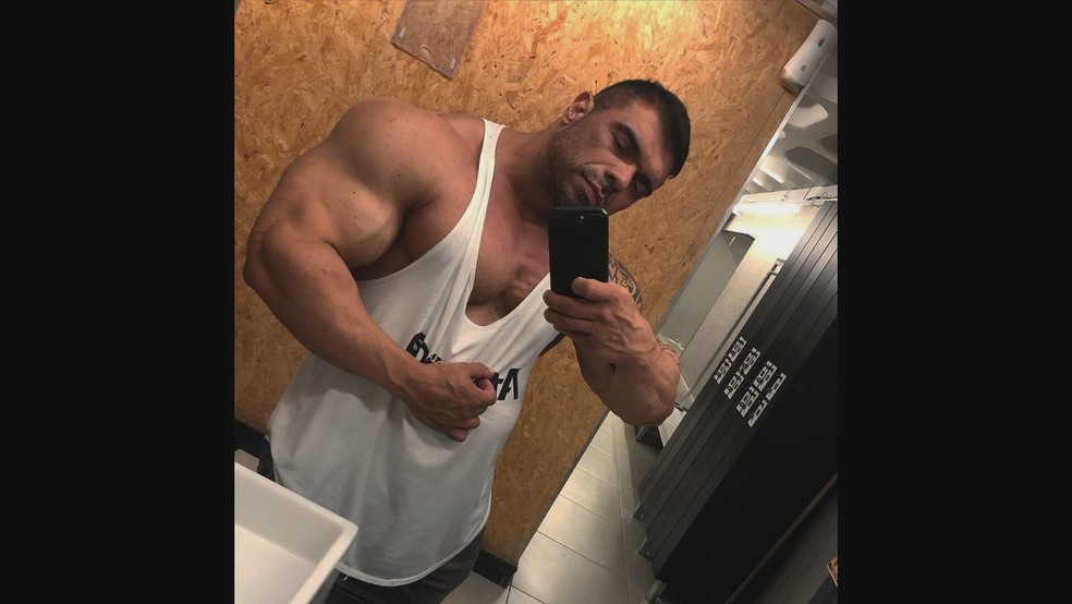 Weldrin Lopes de Alcantara, de 44 anos,  procurado pela Polcia  Foto: Redes Sociais