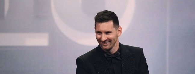 Lionel Messi foi eleito pela Fifa o melhor jogador do mundo pela sétima vez na carreira — Foto: FRANCK FIFE/AFP