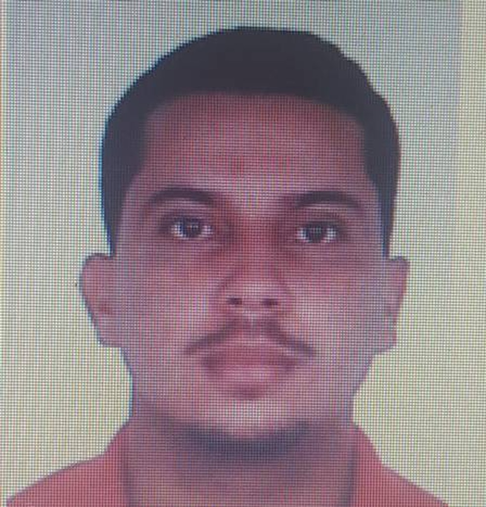 Jorge Luiz Moura Barbosa, o Alvarenga, é um dos criminosos mais procurados do Rio de Janeiro — Foto: Divulgação/Portal Procurados