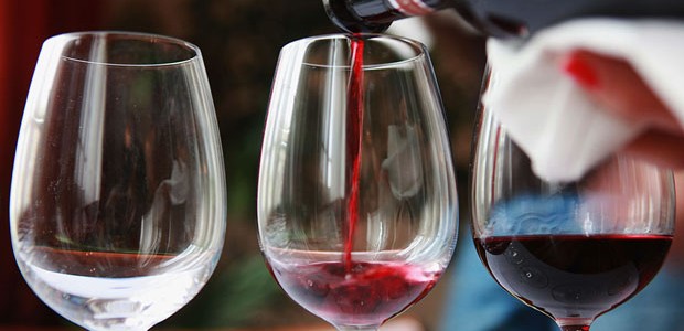 Como escolher a taça de vinho ideal (Foto: Getty Images)