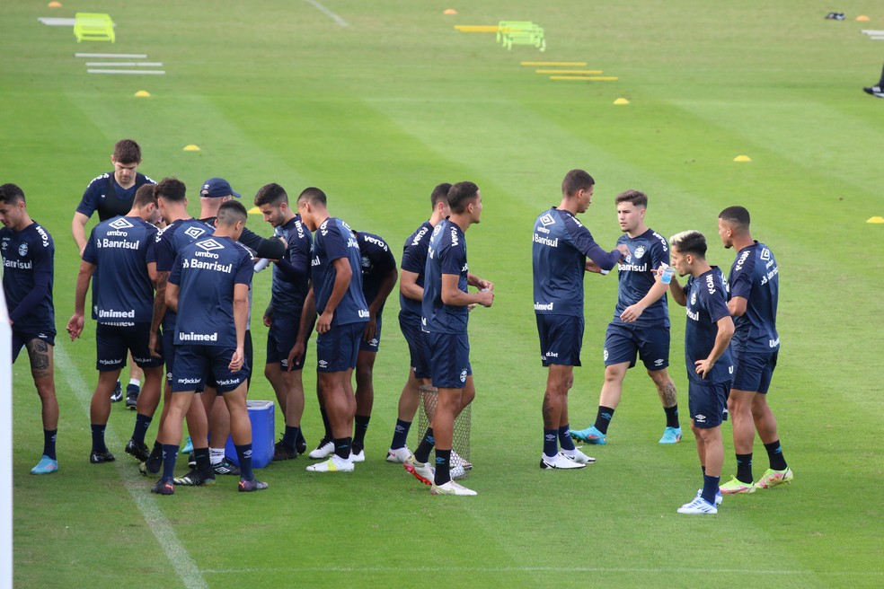 Grêmio treina nesta quinta-feira (05) para a partida diante do Cruzeiro