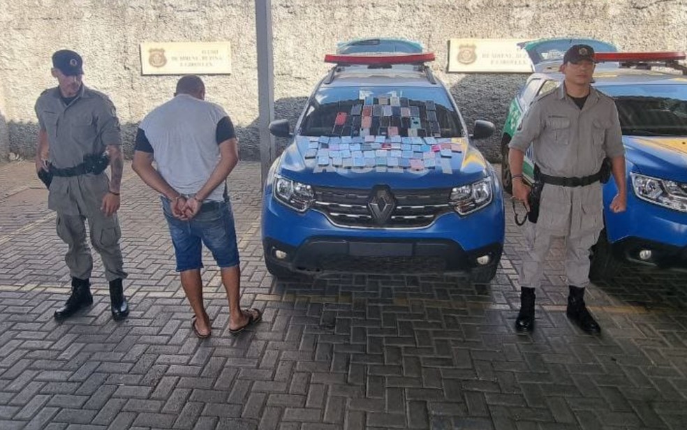 Homem é preso com 80 celulares furtados em show da dupla Henrique e Juliano, em Goiânia, Goiás — Foto: Divulgação/Polícia Militar