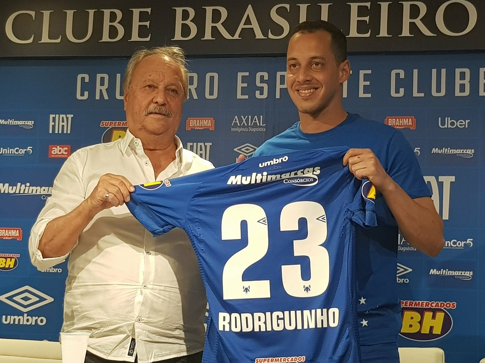 Wagner Pires de Sá e Rodriguinho, do Cruzeiro — Foto: Diogo Finelli