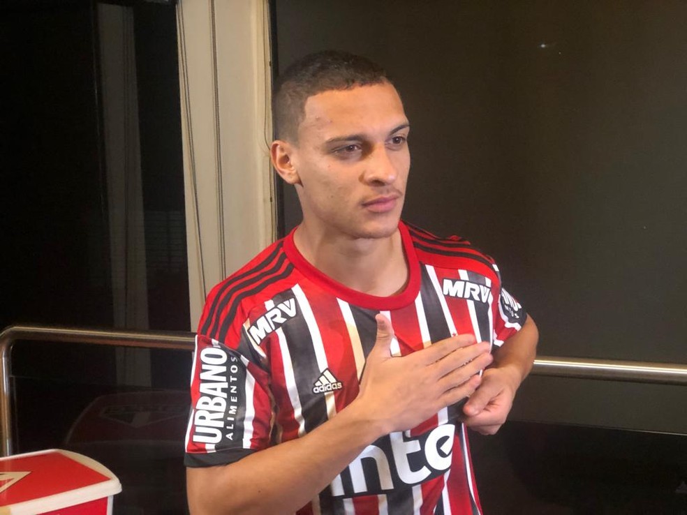 Antony tem contrato com o São Paulo até 2023 — Foto: Felipe Ruiz