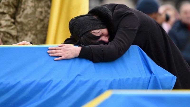 O uso do Clearview pelo governo ucraniano levantou questões sobre trazer essa poderosa ferramenta para uma guerra (Foto: Getty Images via BBC News)