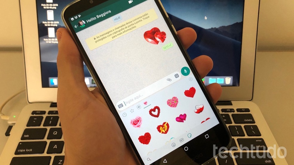 camera-2019-06-28-as-12.11.25-4 Figurinhas (stickers) de corações para WhatsApp: saiba como usar no app