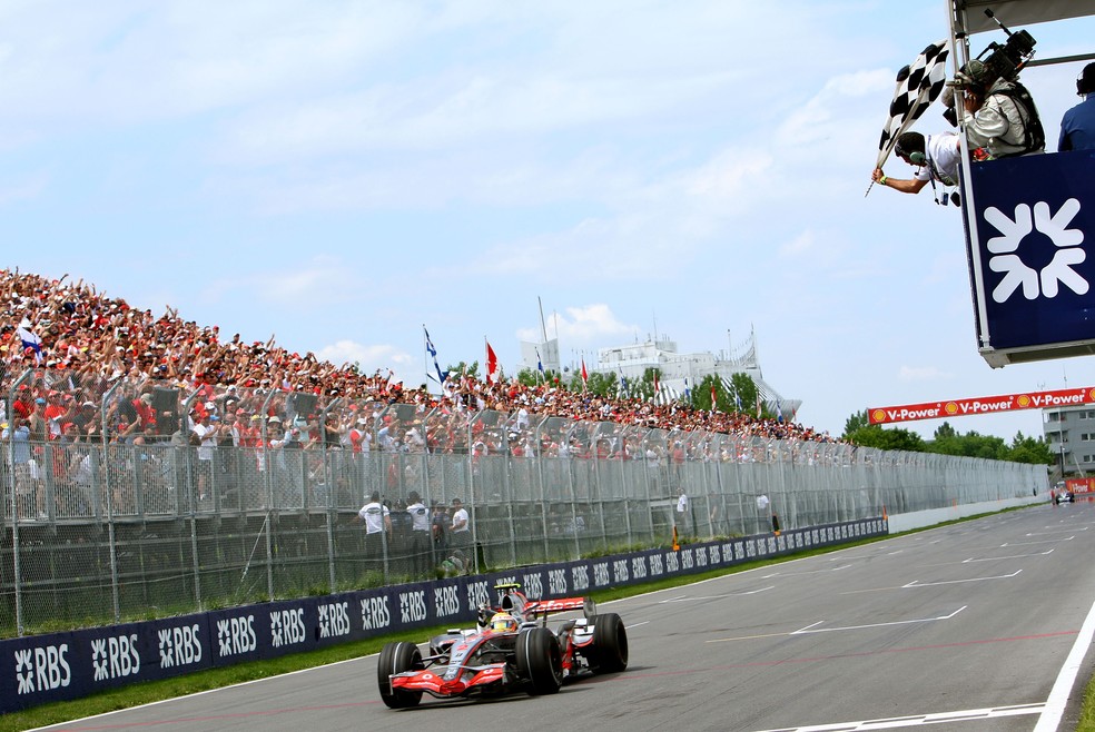Primeira vitória de Lewis Hamilton na Fórmula 1 foi no ano de estreia, em 2007 — Foto: Getty Images