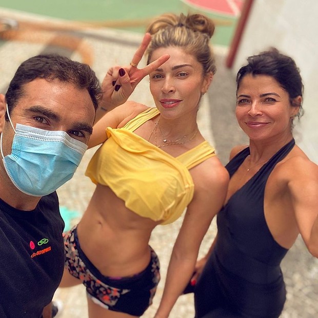 Chico Salgado clica Grazi Massafera e Anna Lima em pós-treino (Foto: Reprodução/Instagram)
