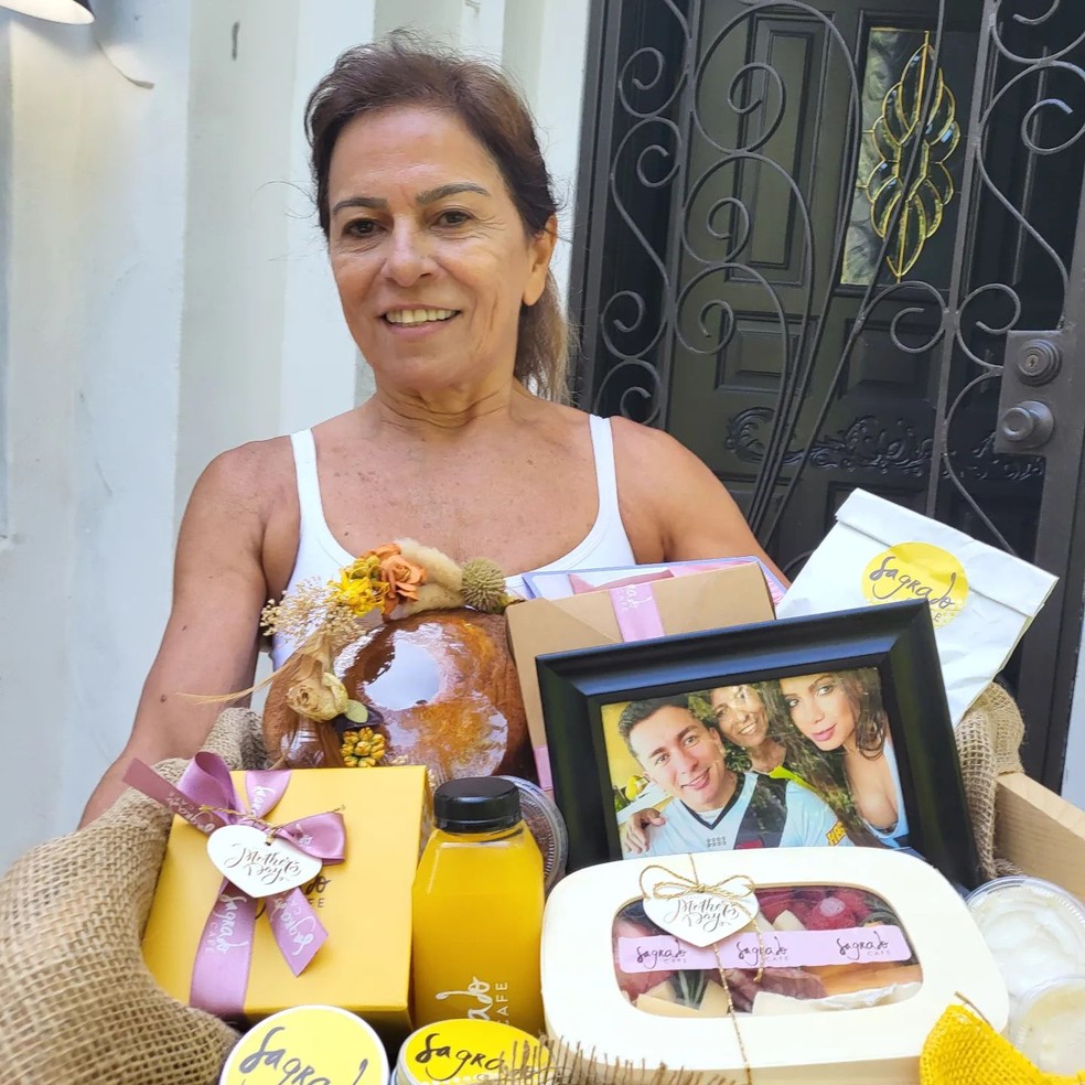Mamitcha, mãe de Anitta — Foto: Reprodução/Instagram