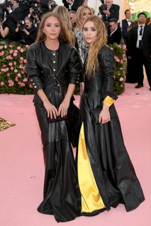  Mary Kate Olsen e Ashley Olsen