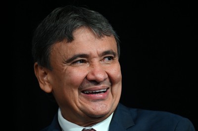 Relat&oacute;rio da transi&ccedil;&atilde;o diz que governo Bolsonaro promoveu 'desmonte dos servi&ccedil;os  p&uacute;blicos' e prop&otilde;e revoga&ccedil;o | Pol&iacute;tica | O Globo