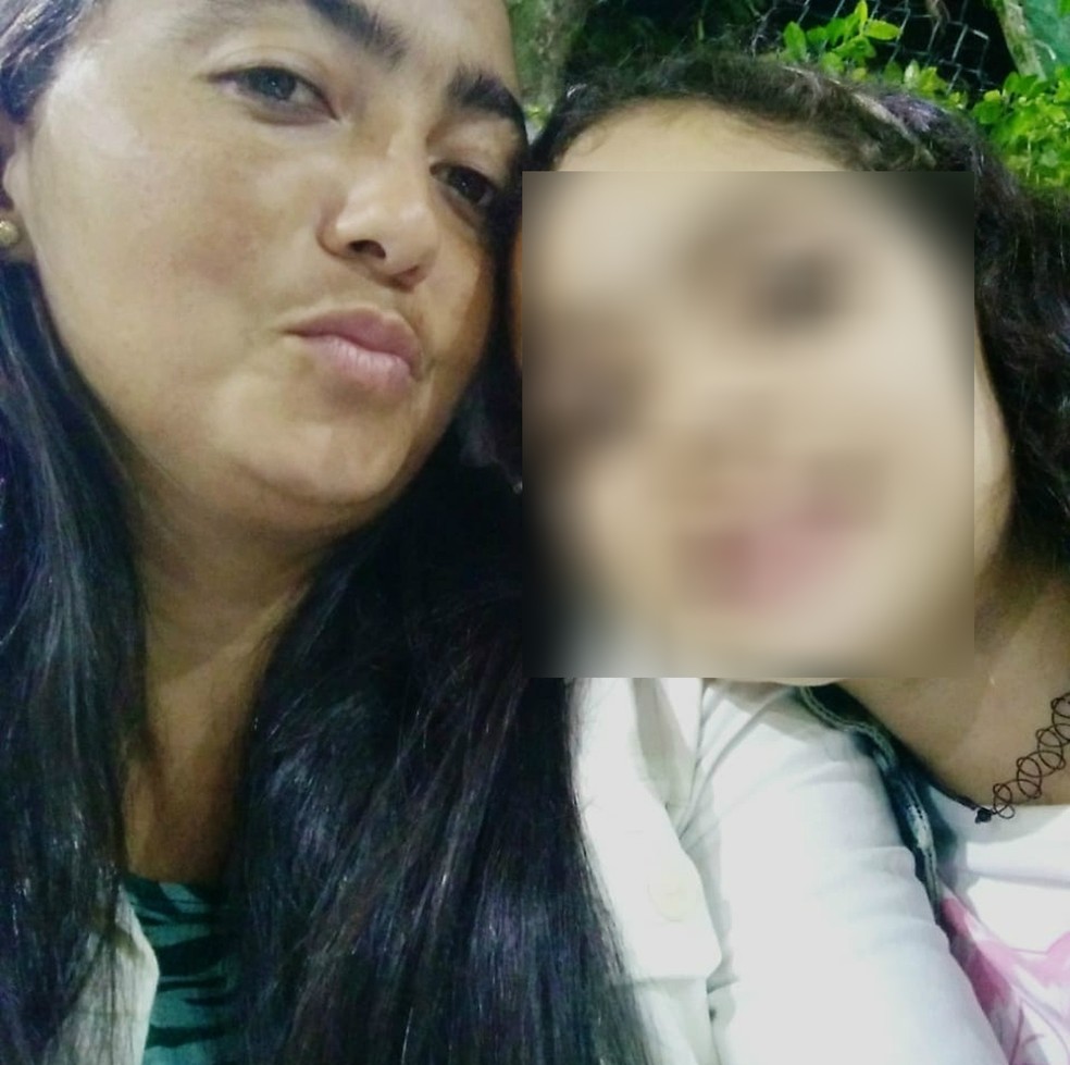 Luziane de Jesus Silva, de 38 anos, e Mirella Silva Andrade, de 9, foram agredidas a marretadas, em São Vicente, SP — Foto: Reprodução/Facebook