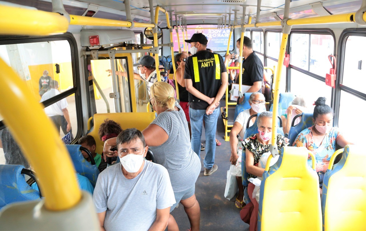Máscaras voltam a ser obrigatórias em ambientes hospitalares e no transporte público de Araguaína