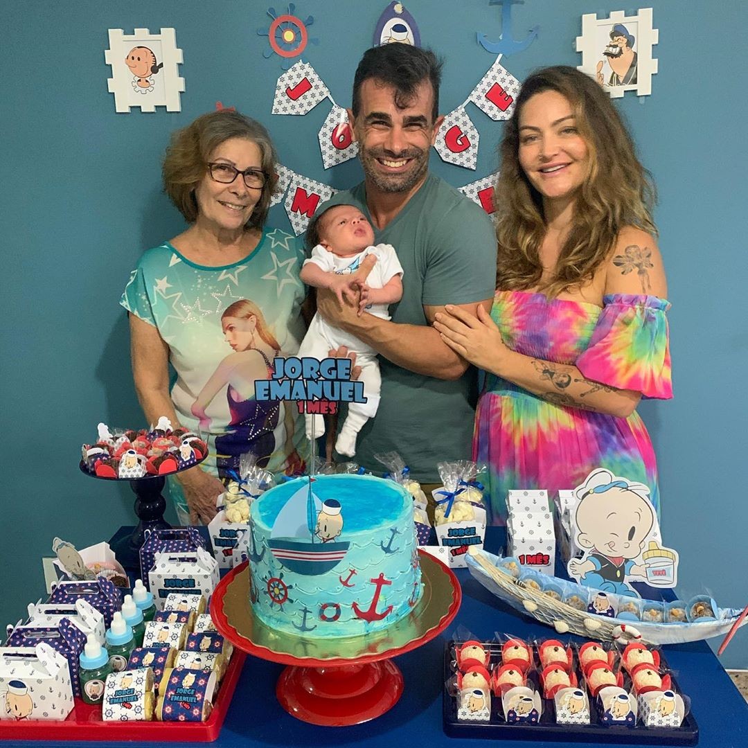 Jorge Souza, Laura Keller e família (Foto: Reprodução / Instagram)