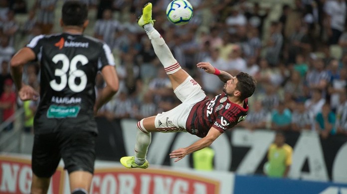 Viralizou Torcida Do Ceara Aplaude Gol De Arrascaeta Assista