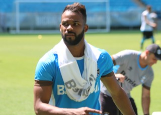 Além de Sport e América-MG, Grêmio recebe contato do Fla por Fernandinho