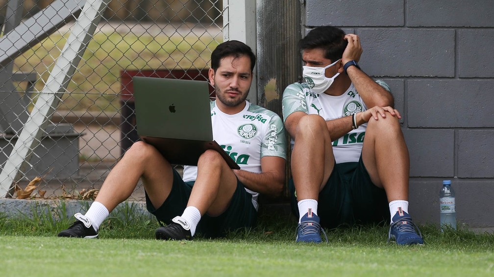 Vote: antes de decidir vaga na Libertadores, Palmeiras deve poupar no Brasileirão?
