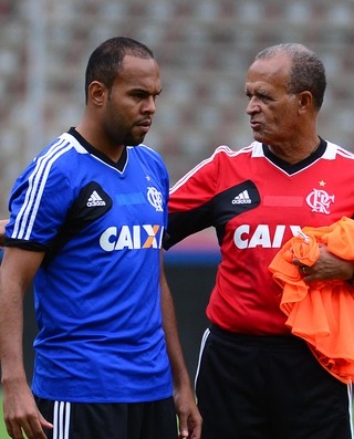 Vale a vida: Fla pega o Emelec em mata-mata antecipado na Libertadores