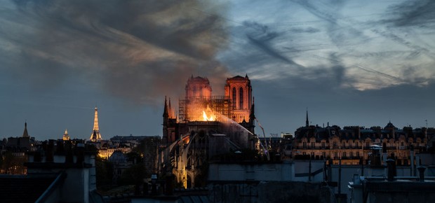 Catedral de Notre Dame é consumida por incêndio (Foto: Veronique de Viguerie/Getty Images)