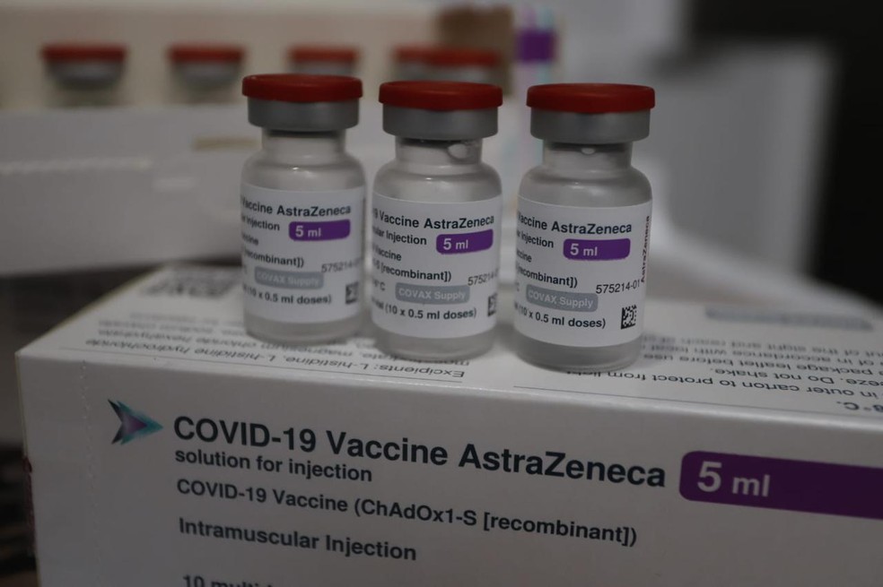 Segunda dose da vacina da AstraZeneca pode ser aplicada de 60 a 90 dias após a primeira dose — Foto: Helene Santos/Governo do Ceará