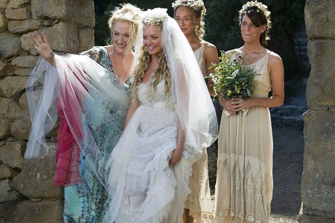 Amanda Seyfried em Mamma Mia! (2008)