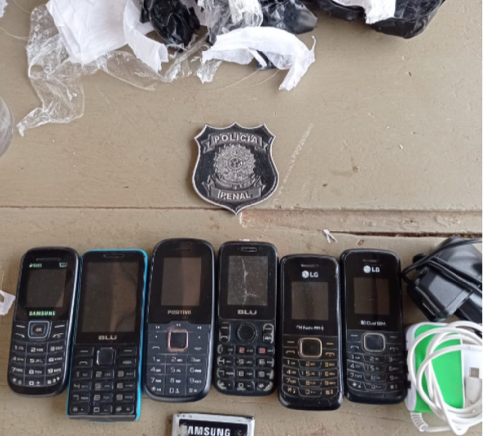 Sete celulares e drogas são apreendidos em presídio no interior do Acre — Foto: Arquivo/Iapen