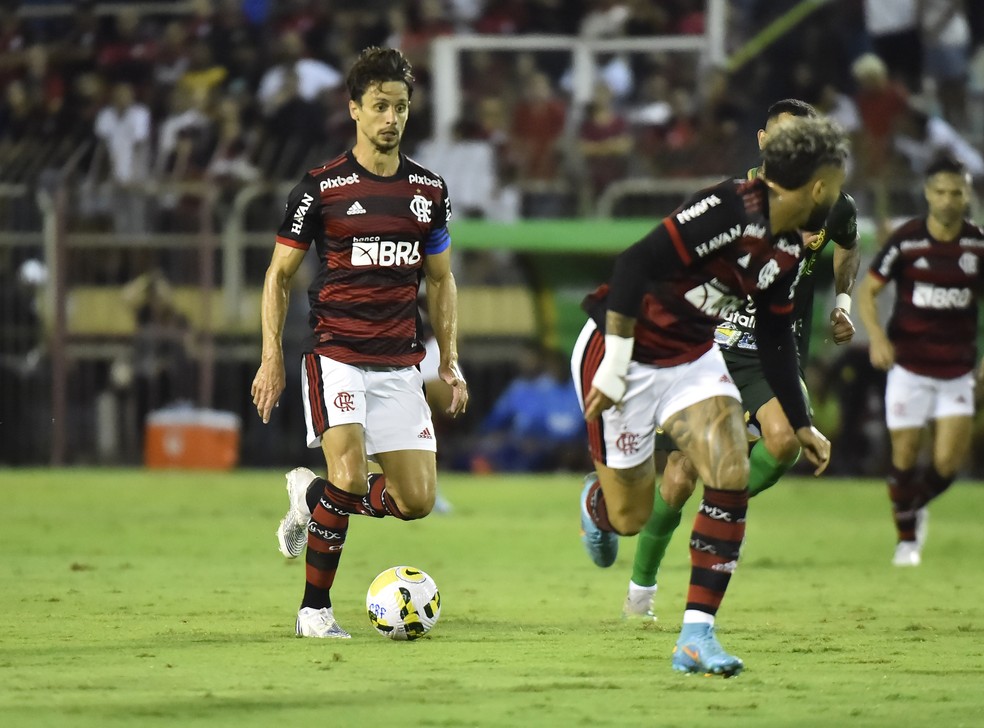 Flamengo x Altos: Rodrigo Caio — Foto: André Durão