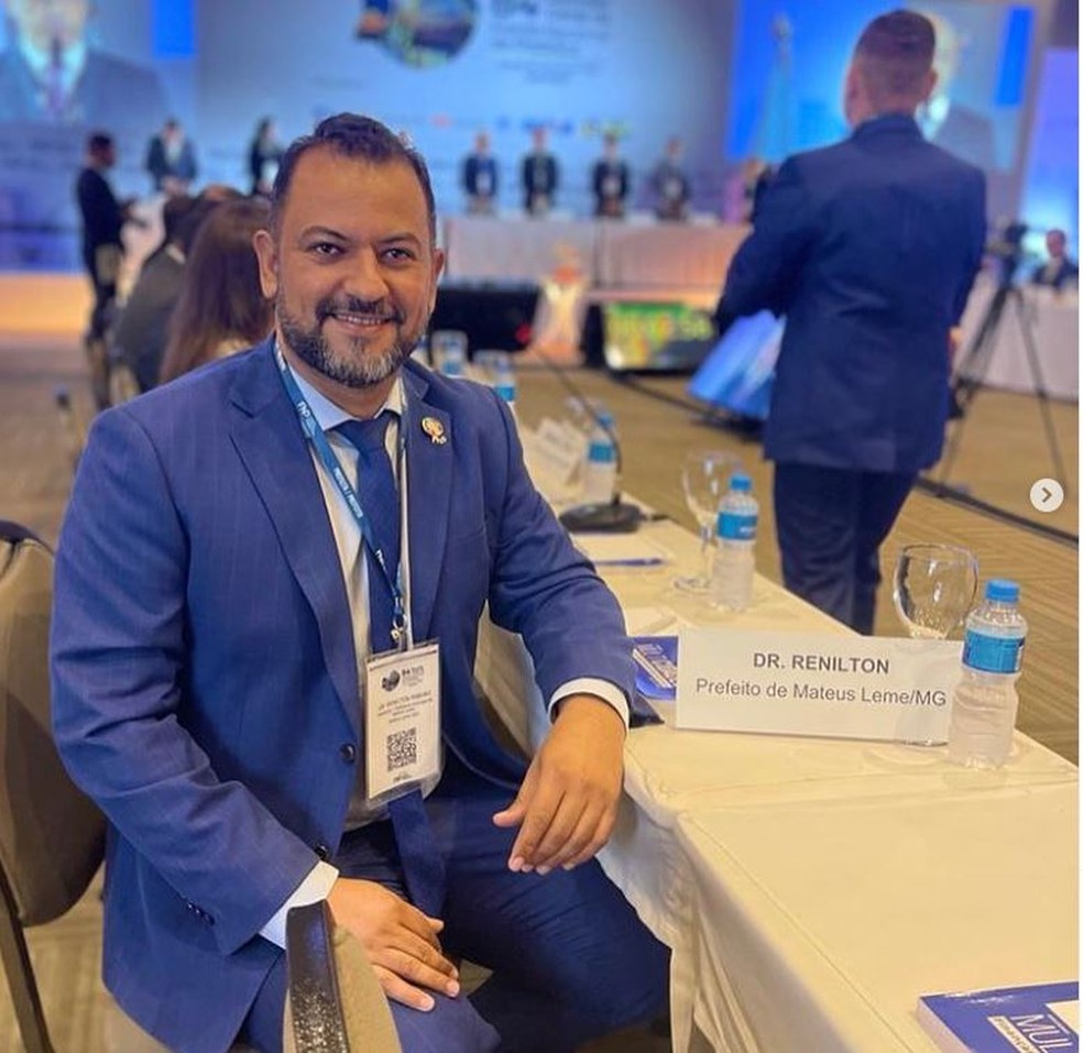 Renilton Ribeiro Coelho, prefeito de Mateus Leme — Foto: Dr. Renilton/ Instagram/ Reproduo