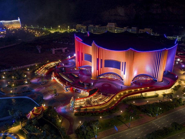 Teatro inspirado no circo é inaugurado na China  (Foto: Divulgação)