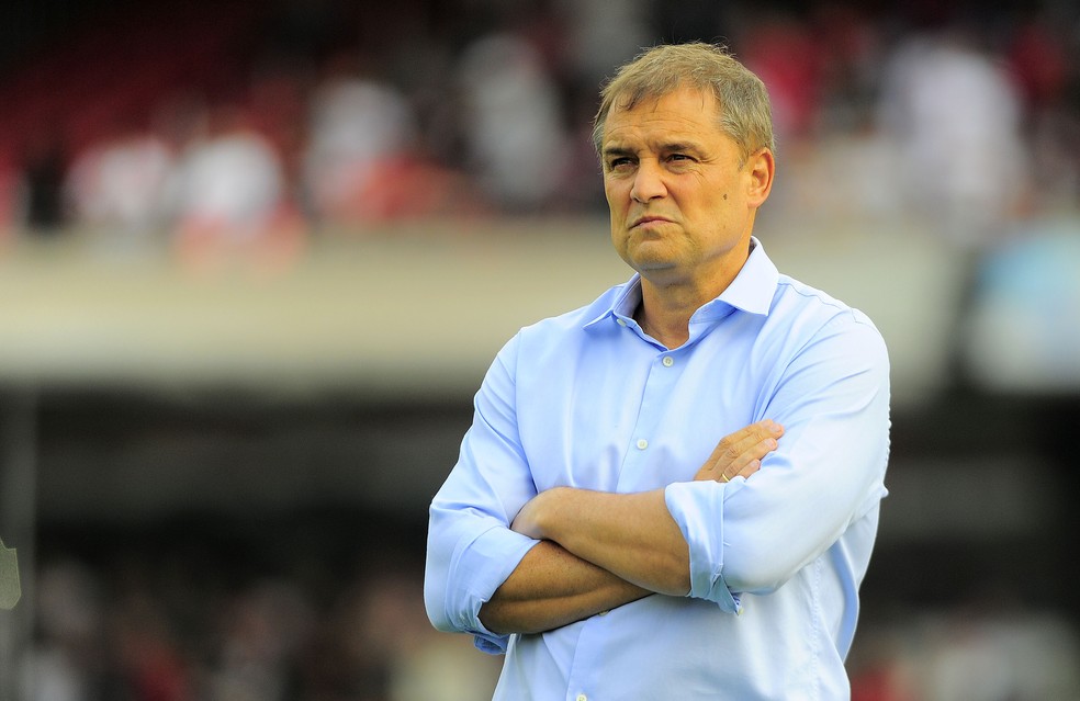 Aguirre alertou o São Paulo para que a liderança não seja breve (Foto: Marcos Ribolli)
