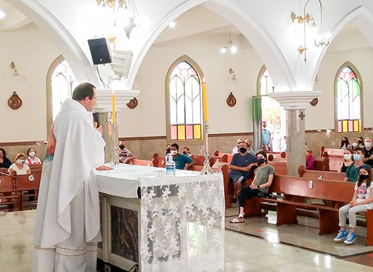 244 missas vão ocorrer neste fim de ano em paróquias de 19 cidades ligadas à Diocese de Nova Friburgo