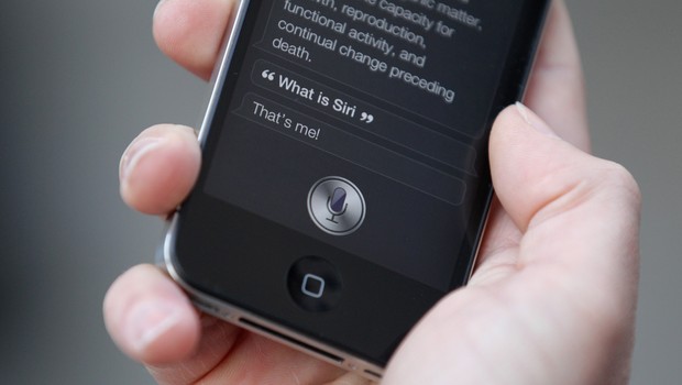 Segundo a Apple, são escutadas apenas de segundos de 1% das conversas ativas da Siri (Foto: Getty Images)
