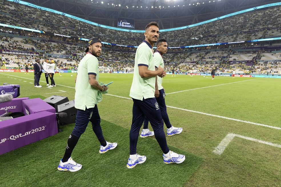 Tite confirma possível volta de Neymar em jogo contra Coreia pelas oitavas  da Copa