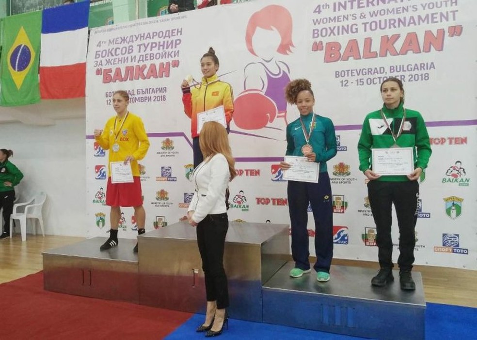 Graziele de Jesus foi bronze em torneio na Bulgária — Foto: Divulgação/CBBoxe