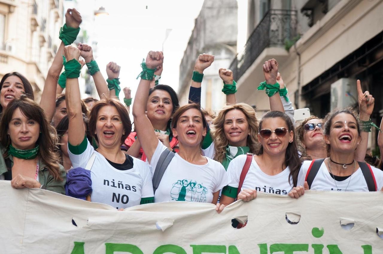 Legalização do aborto é aprovada pelo Senado da Argentina (Foto: Via Jazmin Stuart)